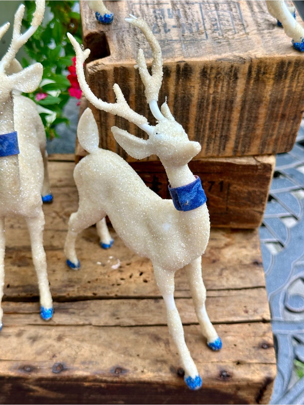Vintage Retro Glitter Reindeer Deer Set of 3 Blue Velvet Christmas Decor - Picture 3 of 8